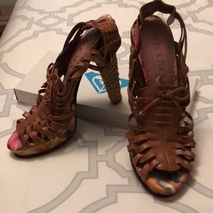 Huarache heels brand new